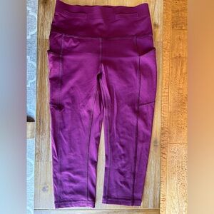Lululemon- Mind Over Miles Crop 17” Leggings - Size 4- Color- Magenta